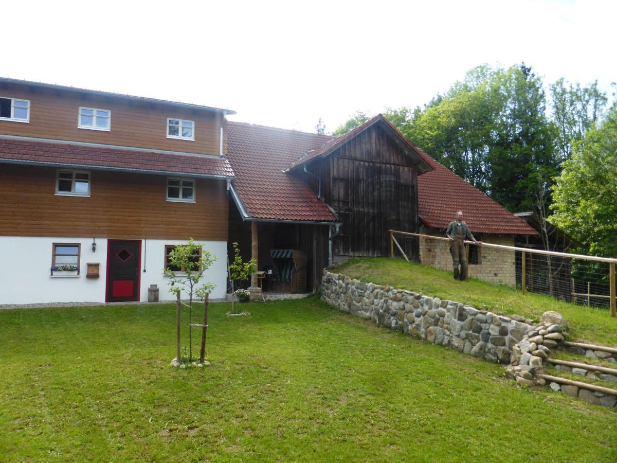 Holstein-Hoefle - Gipfelstueble Argenbuhl Bagian luar foto