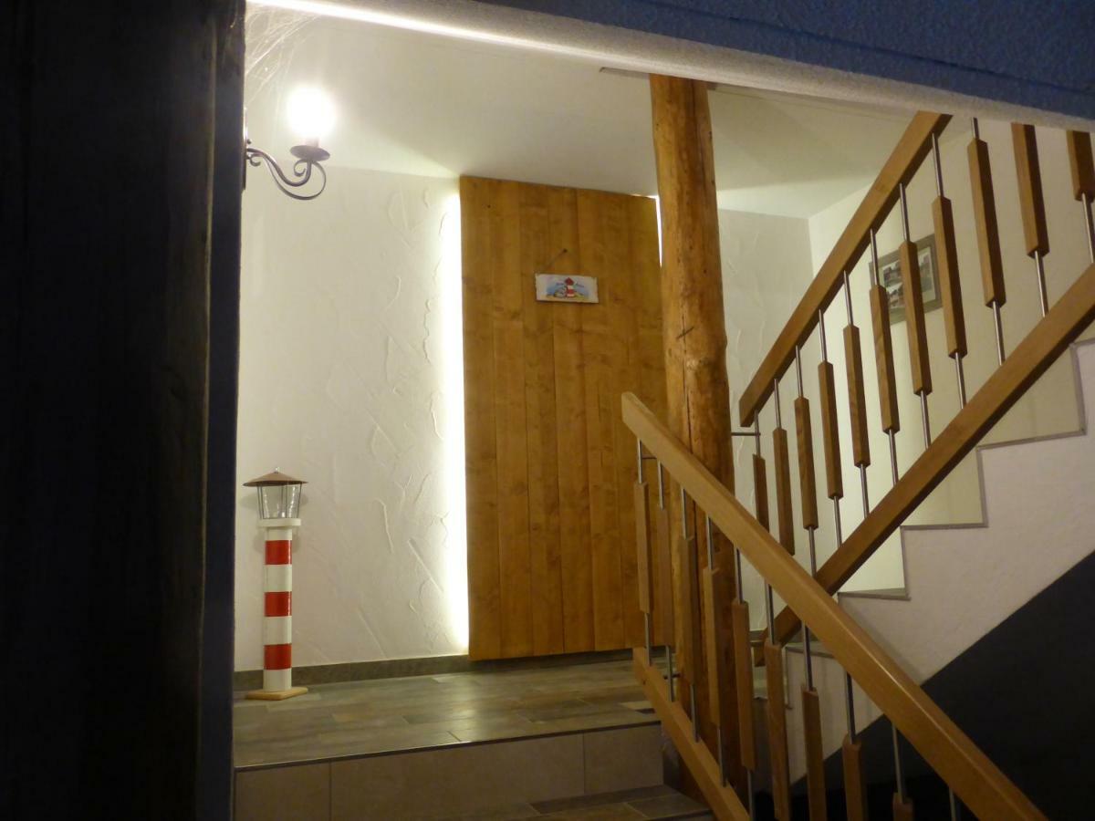 Holstein-Hoefle - Gipfelstueble Argenbuhl Bagian luar foto
